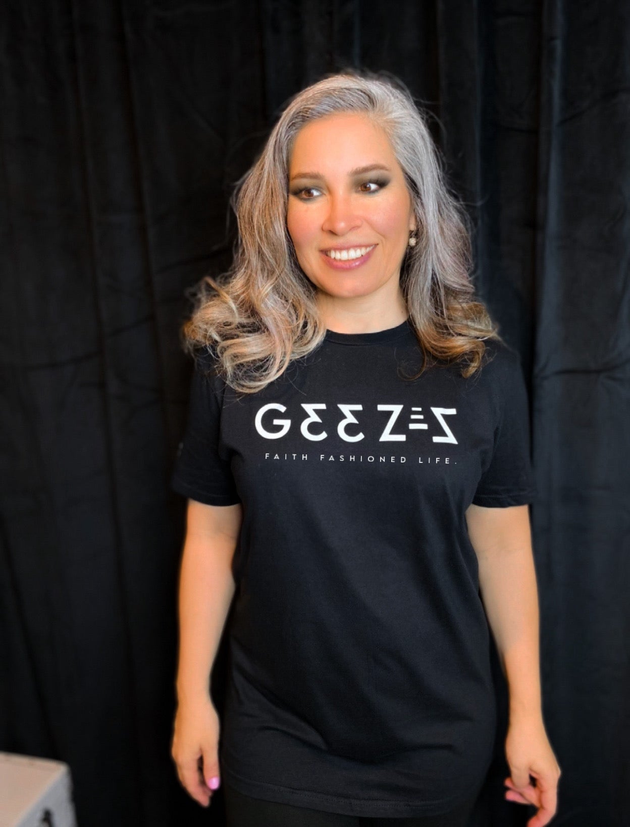 G33Z-Z Black Unisex T-shirt